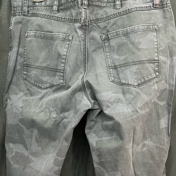 Jeans - Picture 2 of 2